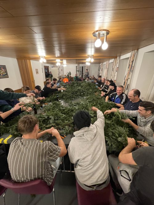 bilder-kranzbinden-2025